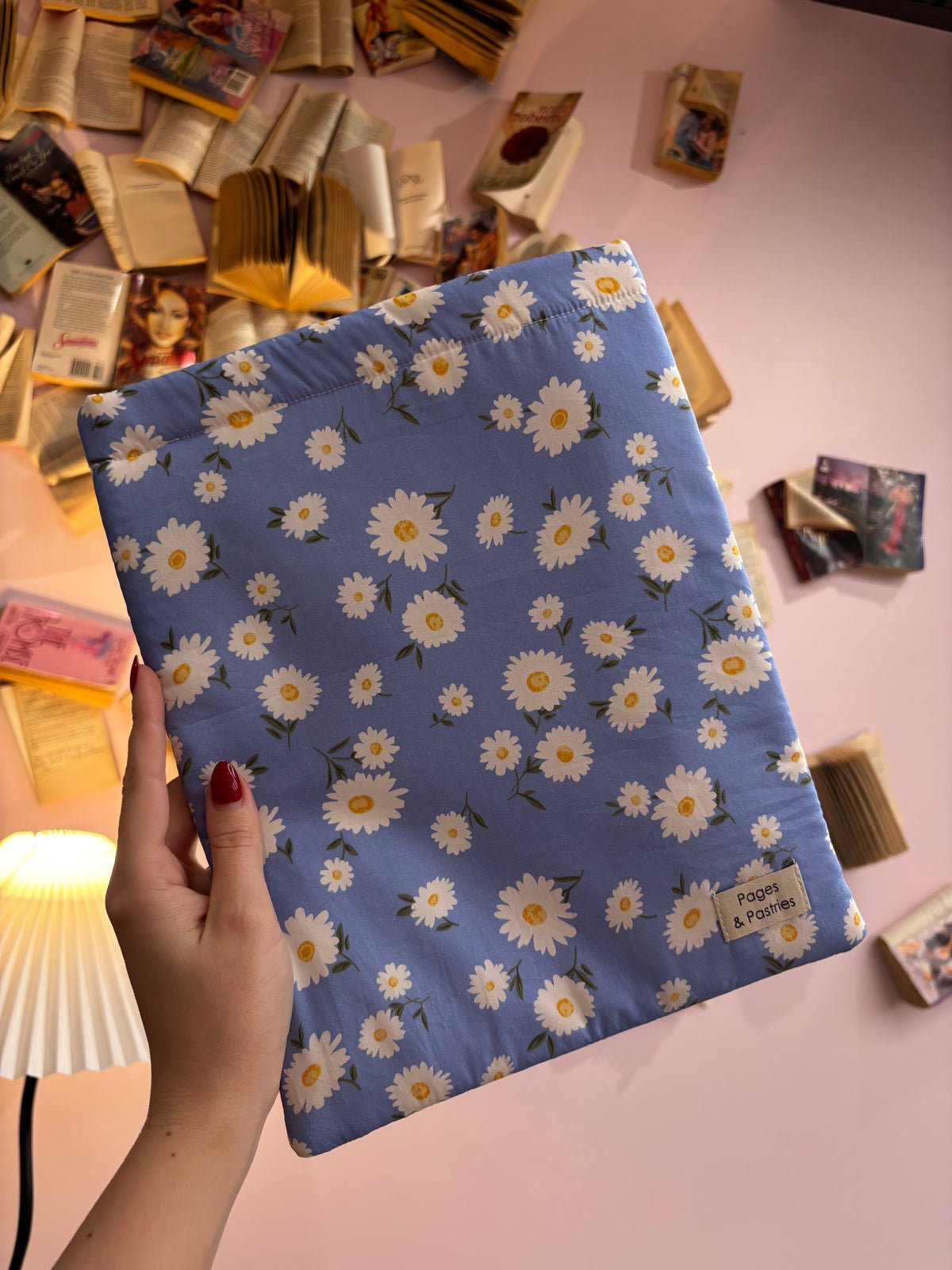 Large Book Pouch - Blue Daisy