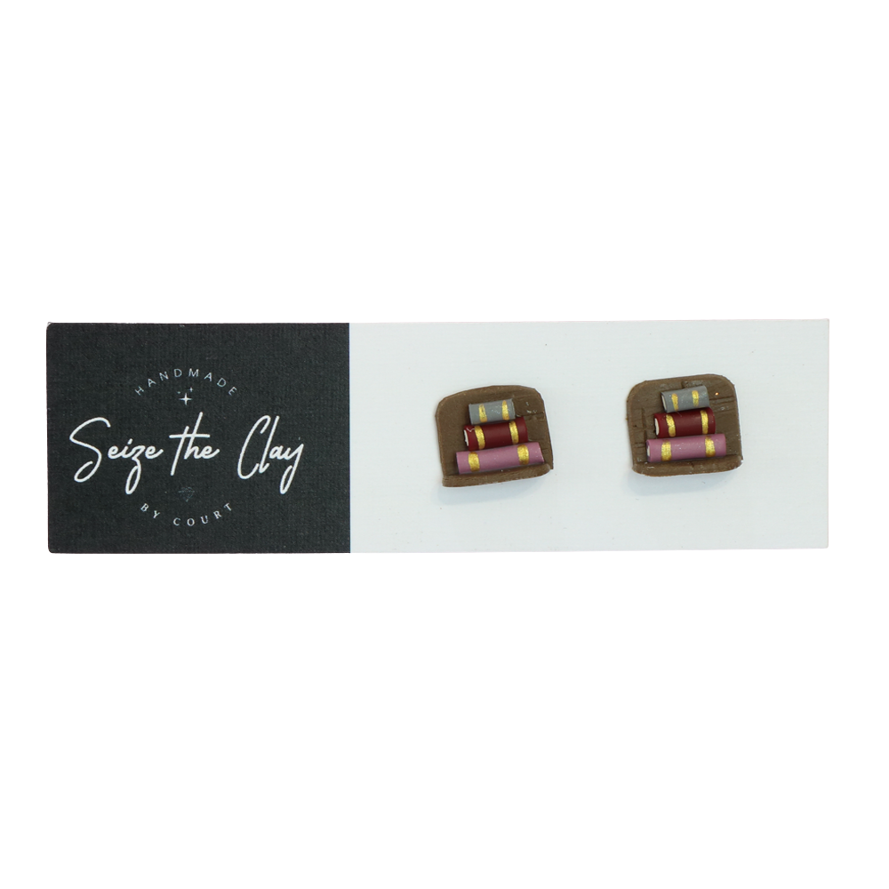 Bookshelf Studs 02