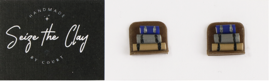 Bookshelf Studs 18
